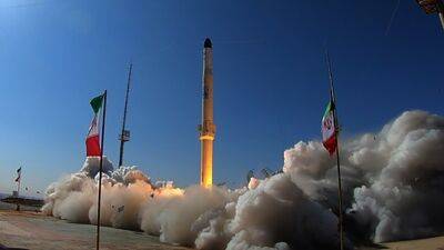 Иран успешно провёл тестовый запуск ракеты-носителя
