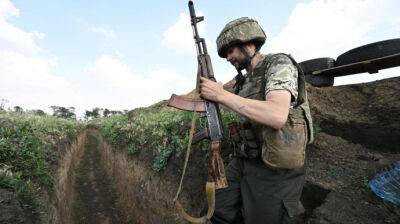 Херсонщину обстреляли из истребителей, на Змеином "активно действует" ВСУ – ОК "Юг"