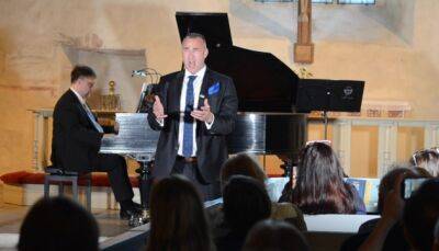 «Золотой голос финской оперы» Петрус Шродерус даст концерт в Киеве