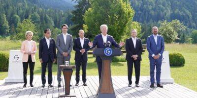 Страны G7 намерены ввести новые санкции против режима Путина. В Белом доме уточнили, чего они коснутся