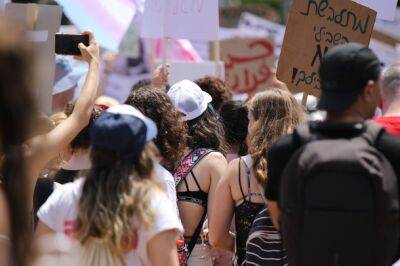 Акция протеста в поддержку права женщин на аборты пройдет во вторник в Тель-Авиве