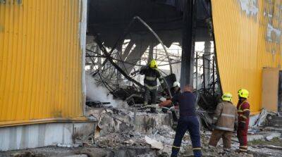 Ракетный удар оккупантов по Кременчугу: количество погибших снова выросло
