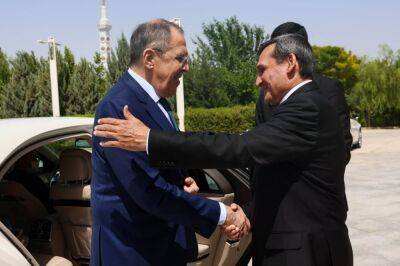 С.Лавров: В отличие от некоторых государств Туркменистан привержен политике нейтралитета