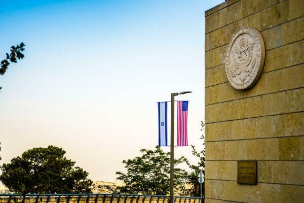 Посол США призвал оппозицию позаботиться о своих гражданах: «Израильтянам нужен безвизовый режим»