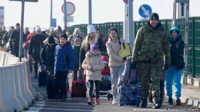 Треть украинских беженцев не планируют возвращаться домой — эксперты