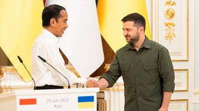 Украина и Индонезия договорились о безвизовом режиме