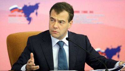 Медведев анонсировал новые ракетные удары по Украине и обозначил конкретные цели