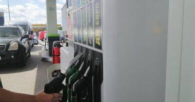 Спрос на бензин в Украине упал, но проблемы логистики остаются