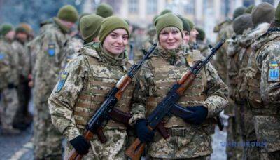 Названо условие призыва женщин на воинскую службу во время всеобщей мобилизации