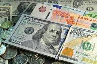Эксперт Дроздов посоветовал покупать наличные доллары до начала валютных интервенций
