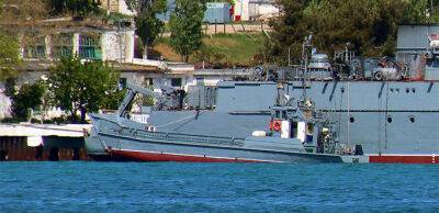 Російський десантний катер «Акула» підірвався на міні під Маріуполем
