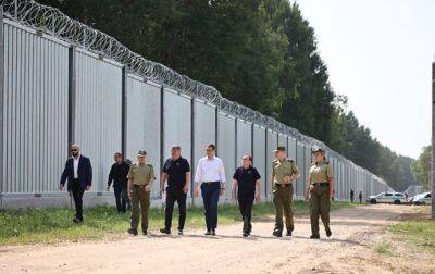 Матеуш Моравецкий - Польша достроила забор на границе с Беларусью - korrespondent.net - Украина - Белоруссия - Польша