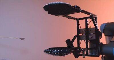 Создан робот, умеющий строить с помощью левитации — это похоже на волшебство (видео)