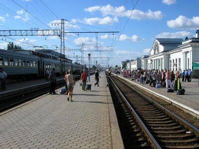 Оккупанты с 1 июля планируют запустить поезд из оккупированного Крыма в Мелитополь. Мэр назвал причину