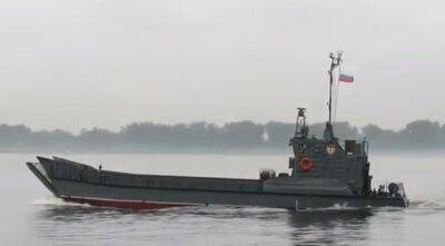 Черный четверг для оккупантов: у берегов Мариуполя взорвался десантный корабль орков - подробности