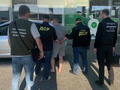"Инвалидность" за $7 тыс. Украинские правоохранители разоблачили схему переправки мужчин призывного возраста через границу