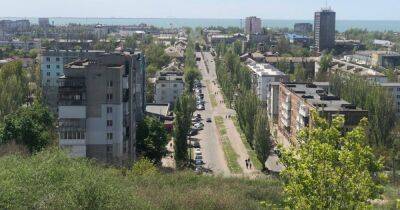 Бердянск в оккупации: памперсы по 1000 грн, колбаса – по 430