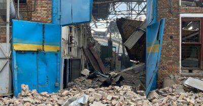 Появились фото и видео последствий ракетного удара по Киеву