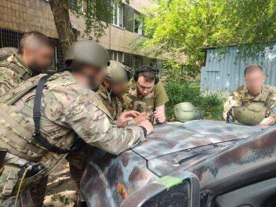 Буданов проинспектировал работу украинских разведчиков в Северодонецке