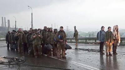 АР: Россия передала Украине более 50 тел бойцов полка "Азов"