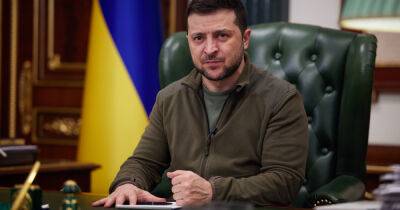 Зеленский рассказал, при каких условиях будет выпускать политиков из Украины