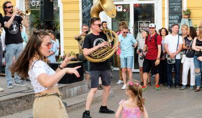 Власти Ишима на День города подарят жителям шансон