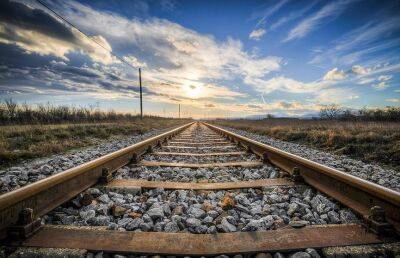 Шойгу сообщил о восстановлении железнодорожных участков до Крыма