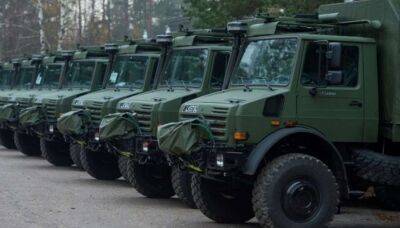 Литва передала Украине крупную партию военных грузовиков