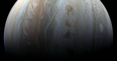 Мозаика из Юпитера. Аппарат "Юнона" прислал невероятные снимки газового гиганта (фото)