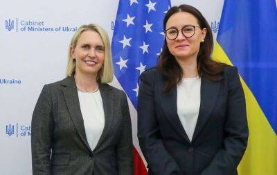 Украина получила первый миллиард из $40 млрд пакета помощи США. Еще $7,5 млрд уже в пути