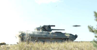 На полях сражения замечена новейшая модификация украинского БМП (фото)