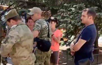 В Донецке родители выпускников «академии МВД» бунтуют против отправки их детей на фронт - charter97.org - Белоруссия - Донецк