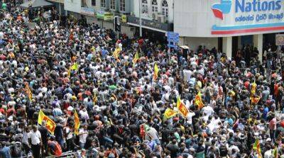 Президент Шри-Ланки подает в отставку из-за протестов