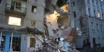 Ночью войска РФ трижды нанесли ракетные удары по Харькову: разрушены многоэтажный дом и школа