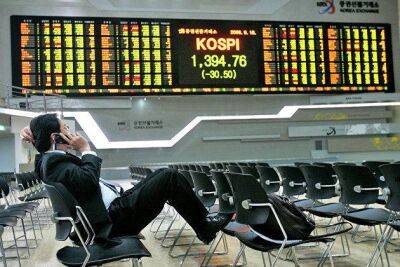 Фондовые биржи АТР в основном падают в понедельник на внутренних новостях из Китая
