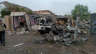 Утренний обстрел Золочева: разрушены жилые дома и хозяйственные постройки (фото)