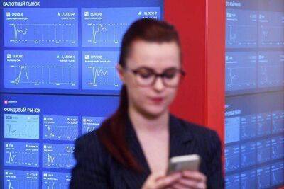 Алексей Антонов - Андрей Маслов - Эксперты заявили, что российский рынок акций немного снизится, а рубль подрастет - smartmoney.one - Москва - Россия - США - Москва