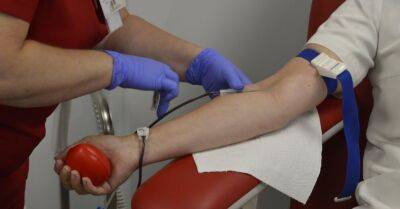 ФОТО: В больнице "Гайльэзерс" открылся новый пункт cдачи крови