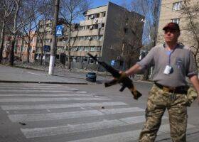 Окупанти двічі бомбили житлові будинки в Харкові