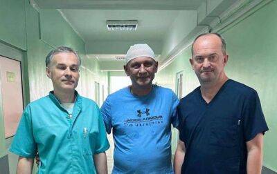 Во Львове 53-летнему мужчине удалили гигантскую опухоль мозга