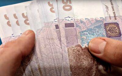 Выплата 2000 и 3000 грн: Кабмин изменил правила получения денег - как и кому теперь будут платить