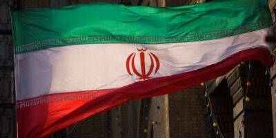 Иран готовится поставить в Россию сотни дронов — Reuters