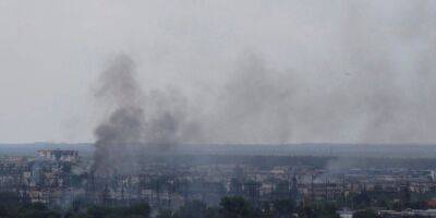 Оккупанты пытаются захватить населенные пункты на границе Луганской и Донецкой областей — Гайдай