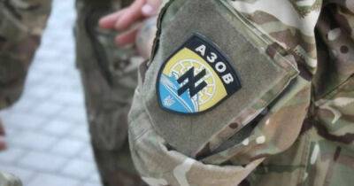В РФ неизвестный на военном памятнике превратил "Z" в "AZOV" (ВИДЕО)