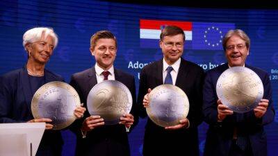 Хорватия станет 20-й страной ЕС, перешедшей на евро