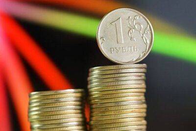 Курс доллара на Мосбирже растет до 58,2 за доллар и 58,5 за евро на высоких нефтяных доходах