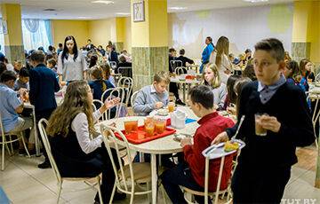 В Беларуси резко подорожало питание в детских садах и школах