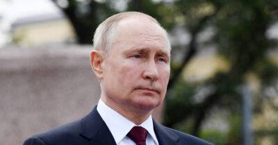 Владимир Путин подписал новый закон об "иноагентах"