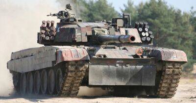 Польша может передать Украине сотни танков PT-91 Twardy: что известно (видео)
