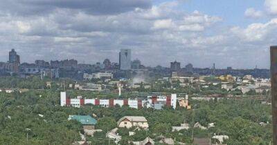 В центре Донецка прозвучали взрывы (видео)